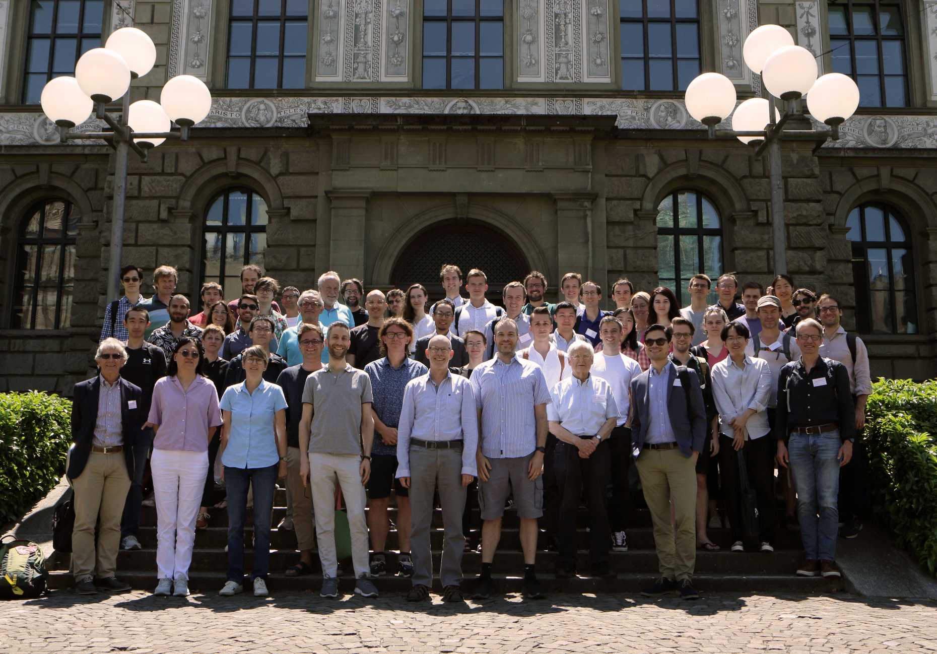 Enlarged view: Schweizer conference group photo