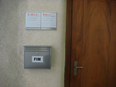 Enlarged view: FIM key return mail box